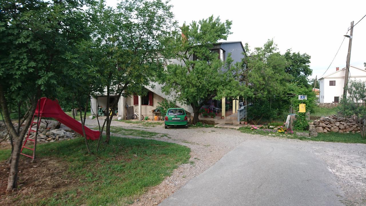 Apartman Bojana Apartment Starigrad Paklenica Ngoại thất bức ảnh